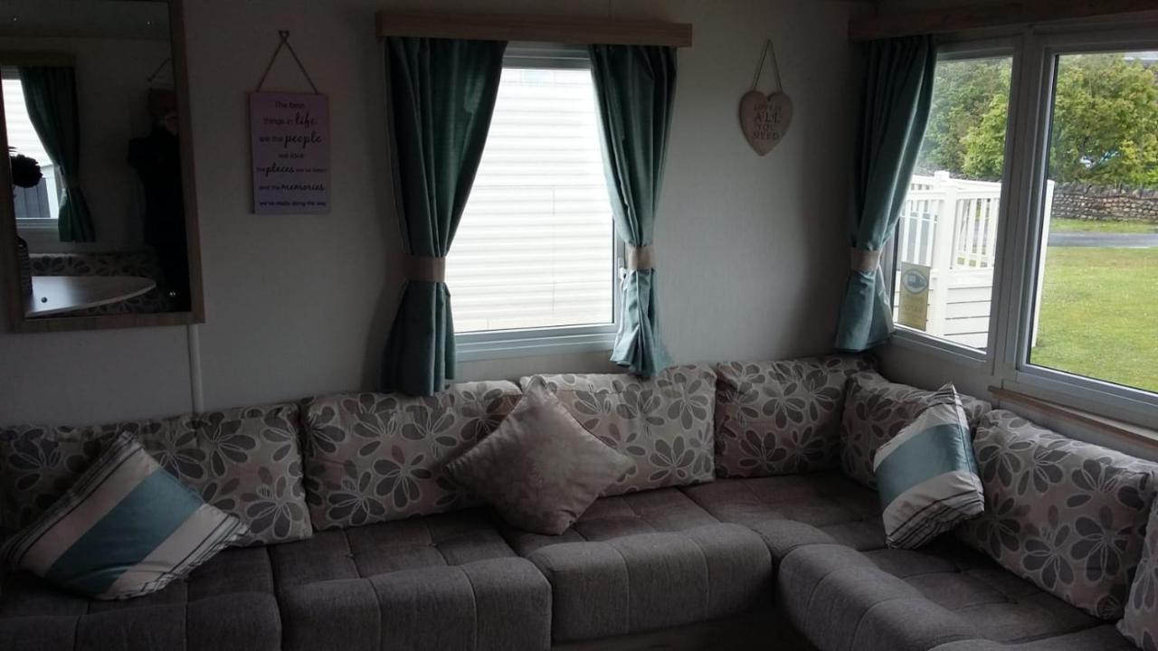 Kingdom Holiday Park Haverigg Exterior photo